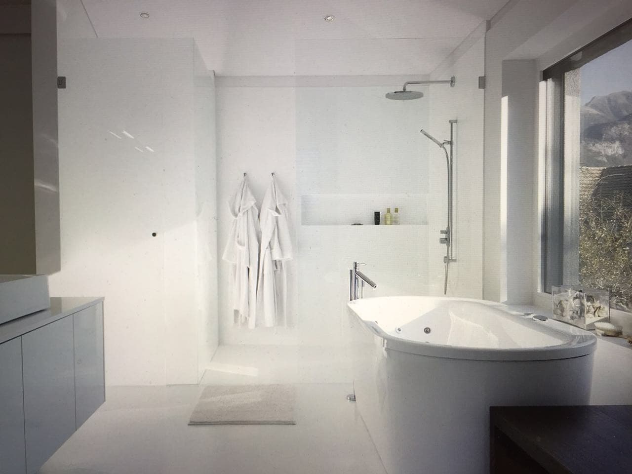Aquaglass — baño contemporáneo